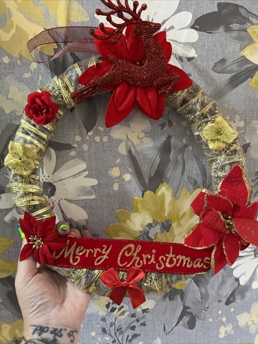 Gorgeous glitter poinsettia - gorgeous,