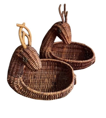 Vintage nesting deer - nesting,