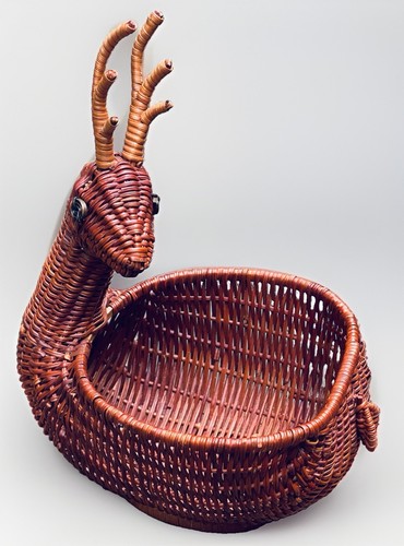 Vtg wicker rattan - rattan, reindeer