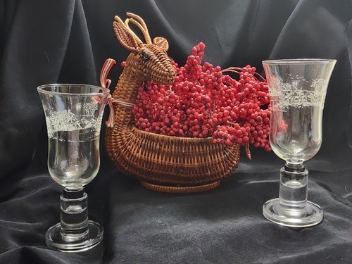 Winter christmas centerpiece - /,